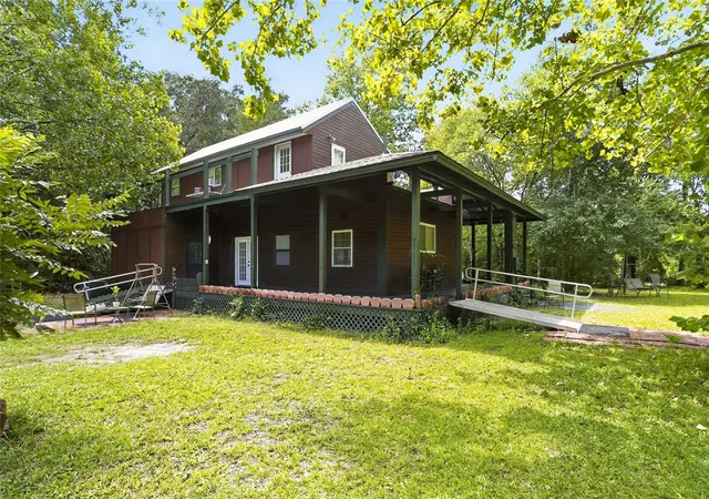 Photo 2 of House for sale at 18875 NW Highway 335, Williston, FL 32696 | MLS# OM732569 | Listing updated on 2026-09-21
