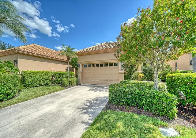 Photo 1 of Single family home for sale at 4060 Jardin Ln, Sarasota, FL 34238 | MLS# A4706699 | Listing updated on 2026-09-22