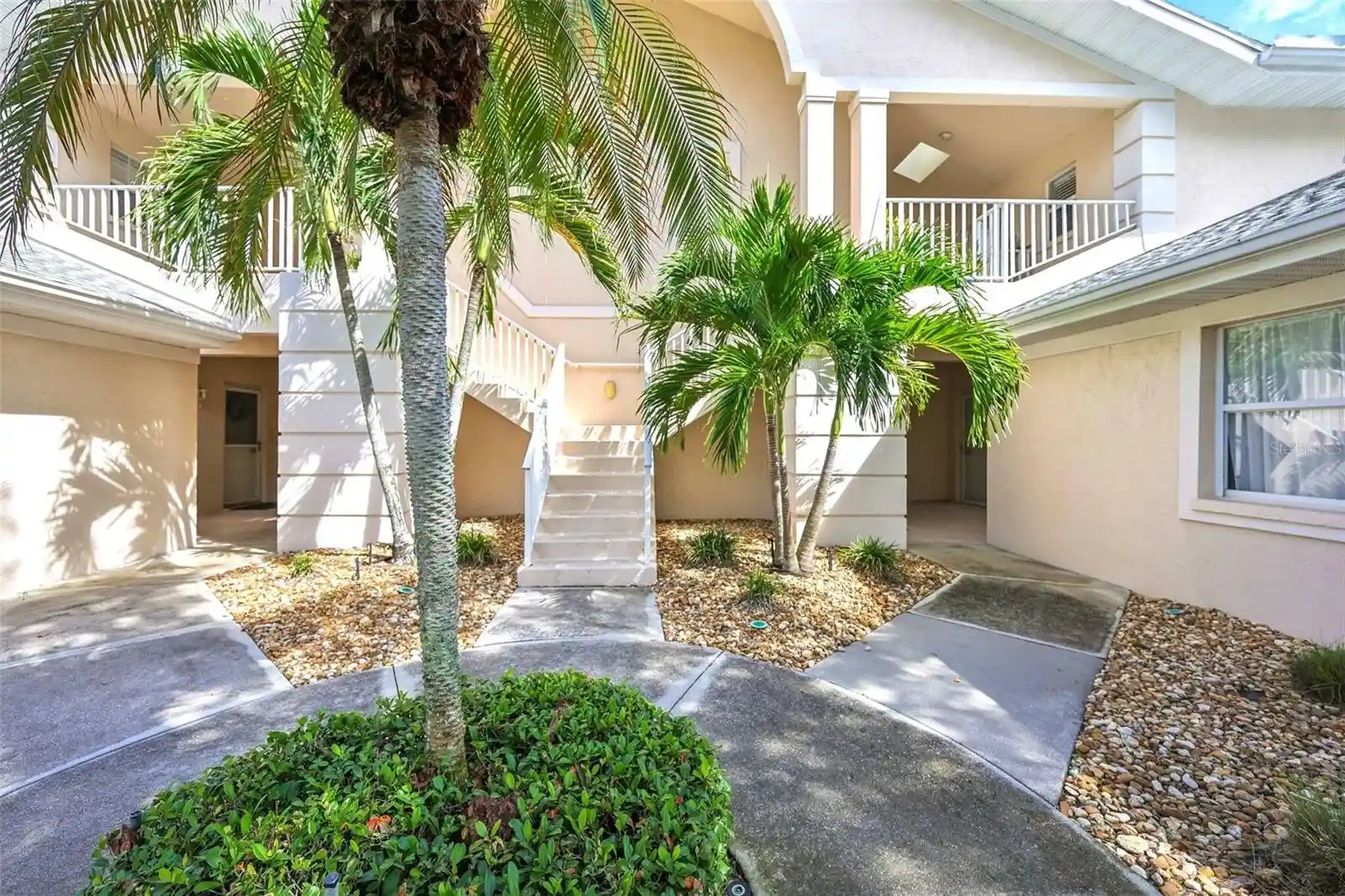 Listing Photo 1 - Condo for sale in 7266 Eleanor Cir located at 7266 Eleanor Cir, SARASOTA, FL 34243 - Unit #203