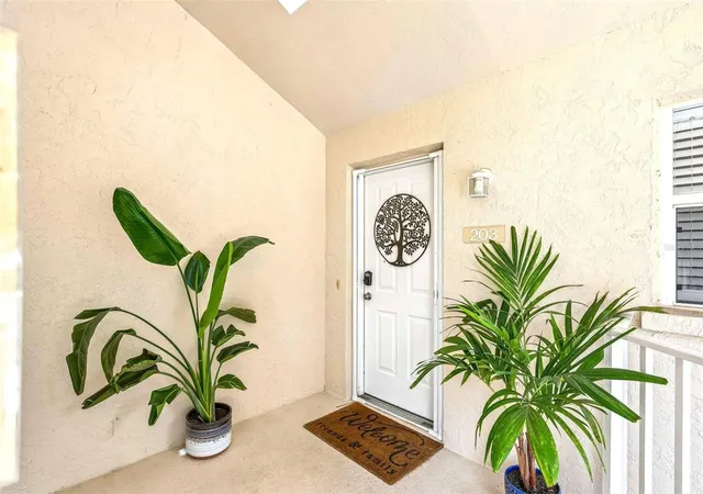 Photo 2 of Condo for sale at 7266 Eleanor Cir #203, Sarasota, FL 34243 | MLS# O6443240 | Listing updated on 2026-09-19