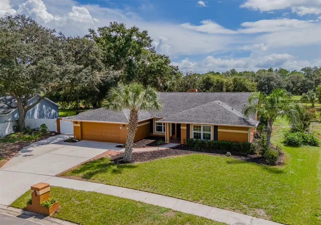 Photo 2 of Single family home for sale at 1409 Holleman, Valrico, FL 33596 | MLS# TB8550224 | Listing updated on 2026-09-22