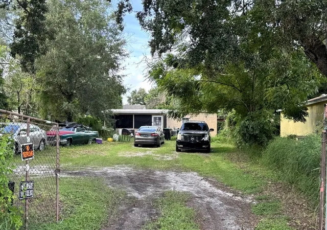 Photo 1 of Multi family home for sale at 1239 19th Street, Orlando, FL 32805 | MLS# O6443254 | Listing updated on 2026-10-03