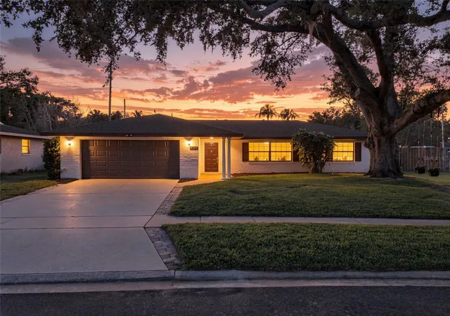 Photo 1 of Single family home for sale at 4762 Arrow Rd, Orlando, FL 32812 | MLS# O6443256 | Listing updated on 2026-10-07