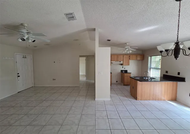 Photo 1 of Single family home for sale at 8190 Sealawn Dr, Spring Hill, FL 34606 | MLS# W7889657 | Listing updated on 2026-09-19