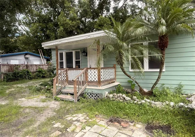 Photo 2 of Single family home for sale at 8425 N Jones Ave, Tampa, FL 33604 | MLS# TB8550241 | Listing updated on 2026-09-19