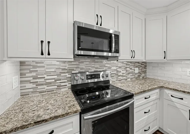 Photo 4 of Single family home for sale at 2652 Reflections Pl, Melbourne, FL 32904 | MLS# TB8550242 | Listing updated on 2026-09-19