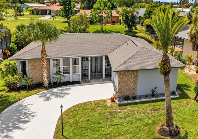 Photo 1 of Single family home for sale at 160 Annapolis Ln, Rotonda West, FL 33947 | MLS# C7530949 | Listing updated on 2026-10-08