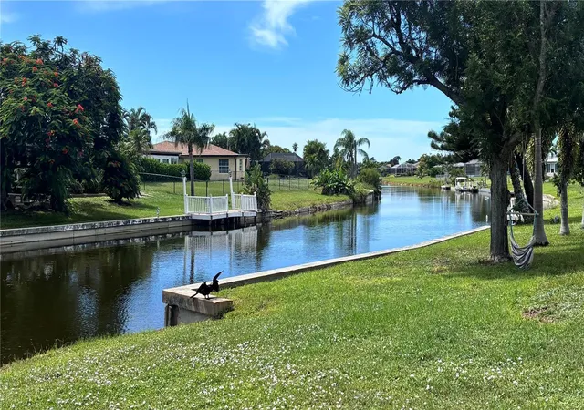 Photo 2 of Single family home for sale at 160 Annapolis Ln, Rotonda West, FL 33947 | MLS# C7530949 | Listing updated on 2026-10-08