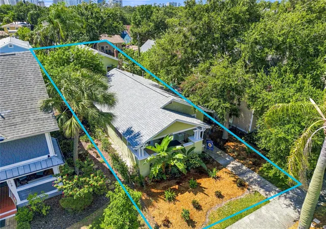 Photo 1 of Single family home for sale at 146 13th Avenue Ne, Saint Petersburg, FL 33701 | MLS# A4706709 | Listing updated on 2026-10-10