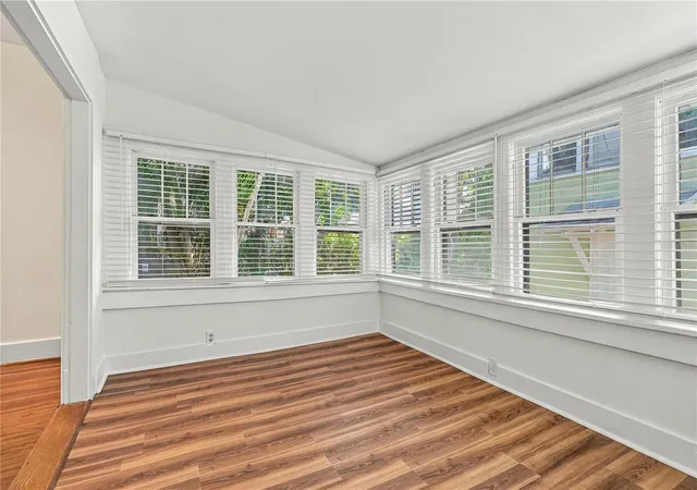 Photo 4 of Single family home for sale at 146 13th Avenue NE, Saint Petersburg, FL 33701 | MLS# A4706709 | Listing updated on 2026-09-20