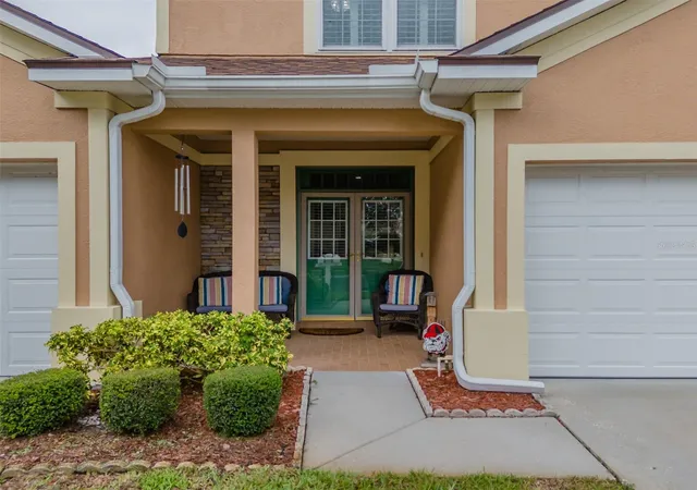 Photo 3 of Townhouse for sale at 3516 Grand Magnolia Pl, Valrico, FL 33596 | MLS# TB8550268 | Listing updated on 2026-10-06