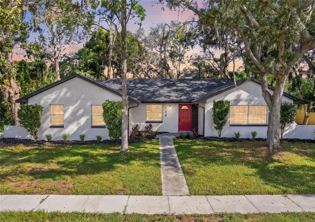 Single family home for sale at 136 Glendale Dr, LONGWOOD, FL 32750 | MLS# O6443307