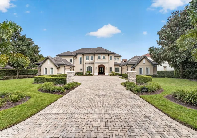 Photo 2 of Mansion for sale at 6113 Grosvenor Shore Dr, Windermere, FL 34786 | MLS# O6443311 | Listing updated on 2026-10-06
