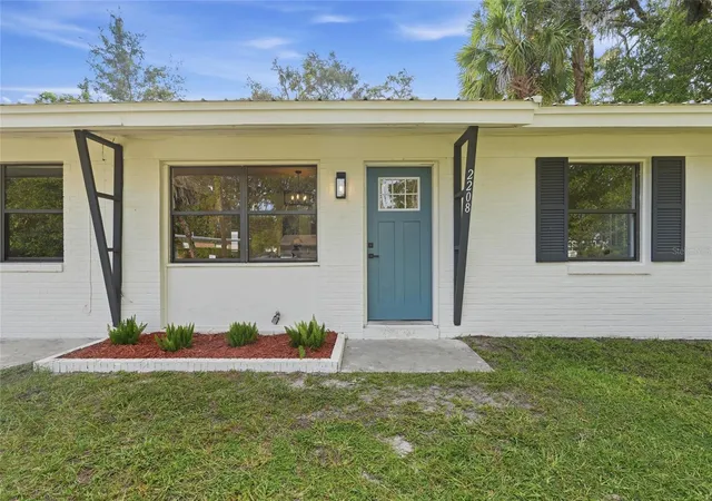 Photo 3 of Single family home for sale at 2208 NE 15th Terrace, Gainesville, FL 32609 | MLS# GC543638 | Listing updated on 2026-09-20