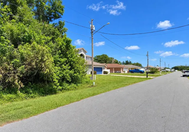 Photo 2 of Land for sale at 1005 Cannes Dr, Kissimmee, FL 34759 | MLS# O6443326 | Listing updated on 2026-09-21
