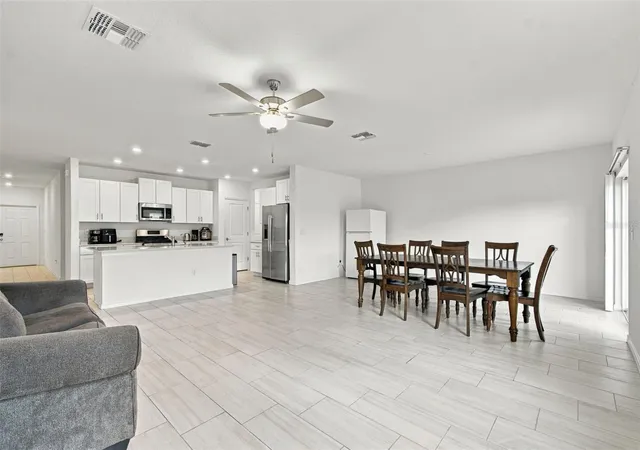 Photo 4 of Single family home for sale at 2013 Lanier Rd, Zephyrhills, FL 33541 | MLS# TB8550305 | Listing updated on 2026-10-01