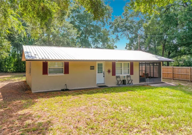 Photo 2 of Single family home for sale at 5891 Se 171st Court, Ocklawaha, FL 32179 | MLS# G5118030 | Listing updated on 2026-09-21