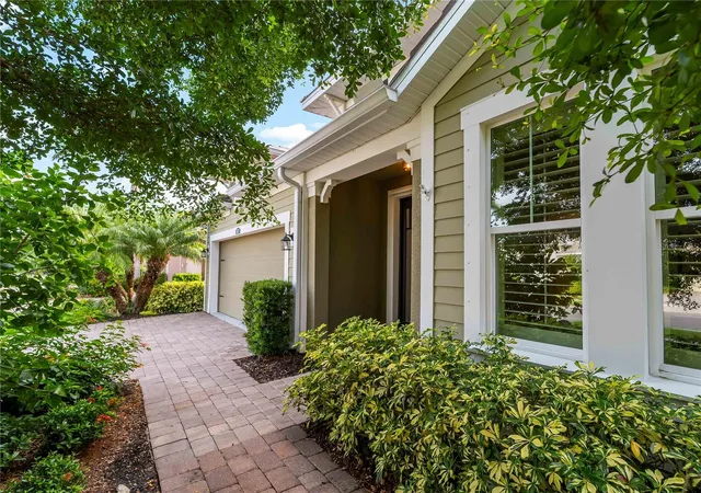 Photo 2 of Single family home for sale at 11571 Renaissance Blvd, Venice, FL 34293 | MLS# N6145838 | Listing updated on 2026-09-25