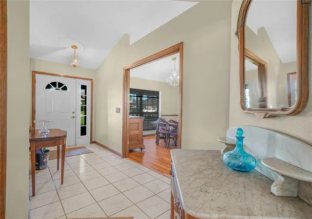 Photo 3 of Single family home for sale at 5657 Bloomfield Blvd, Lakeland, FL 33810 | MLS# L4965186 | Listing updated on 2026-10-08
