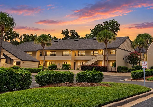 Photo 1 of Condo for sale at 2432 Ne 7th Street #6, Ocala, FL 34470 | MLS# OM732582 | Listing updated on 2026-09-20