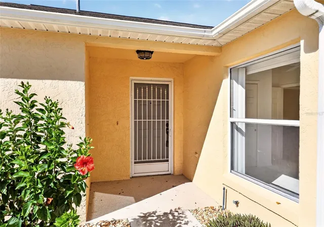 Photo 3 of House for sale at 1217 Santa Cruz Dr, The Villages, FL 32162 | MLS# G5118031 | Listing updated on 2026-09-26
