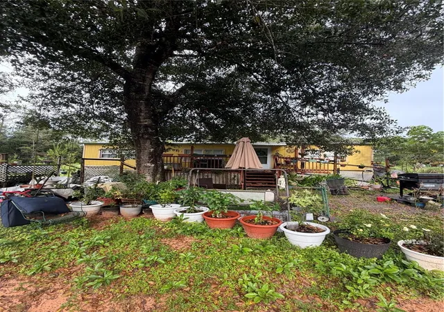 Photo 2 of Manufactured home for sale at 212 Ballard Rd, Avon Park, FL 33825 | MLS# S5157944 | Listing updated on 2026-09-22