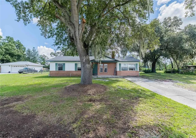 Photo 2 of Single family home for sale at 2813 Tangelo St, Auburndale, FL 33823 | MLS# L4965191 | Listing updated on 2026-09-26