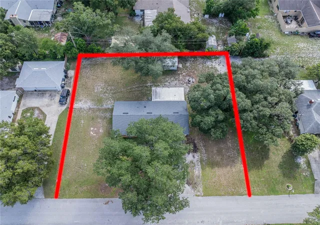 Photo 3 of Single family home for sale at 2813 Tangelo St, Auburndale, FL 33823 | MLS# L4965191 | Listing updated on 2026-09-26