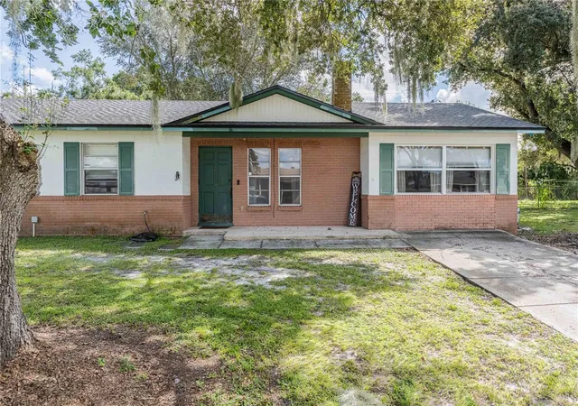 Photo 3 of Single family home for sale at 2813 Tangelo St, Auburndale, FL 33823 | MLS# L4965191 | Listing updated on 2026-09-26