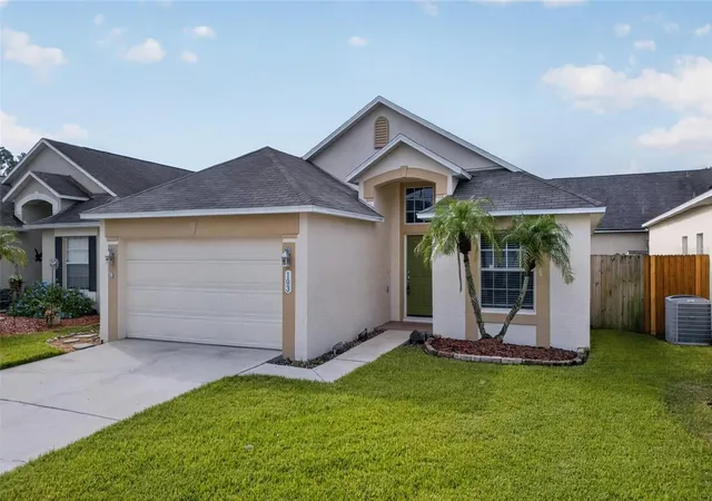 Photo 2 of Single family home for sale at 103 Prince Pl, Sanford, FL 32771 | MLS# O6443344 | Listing updated on 2026-10-08