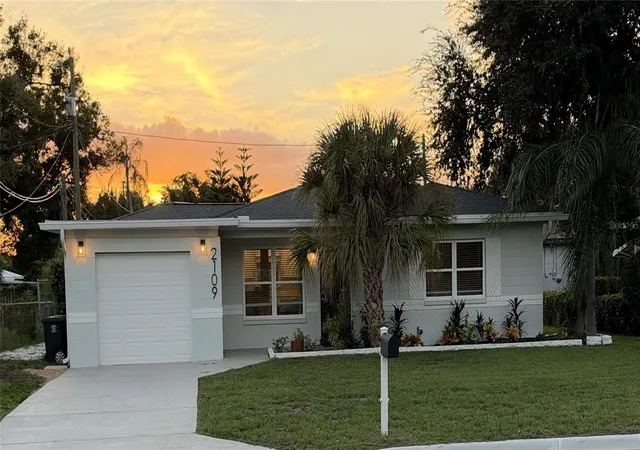 Photo 1 of Single family home for sale at 2109 58th Street S, Gulfport, FL 33707 | MLS# TB8550332 | Listing updated on 2026-10-07