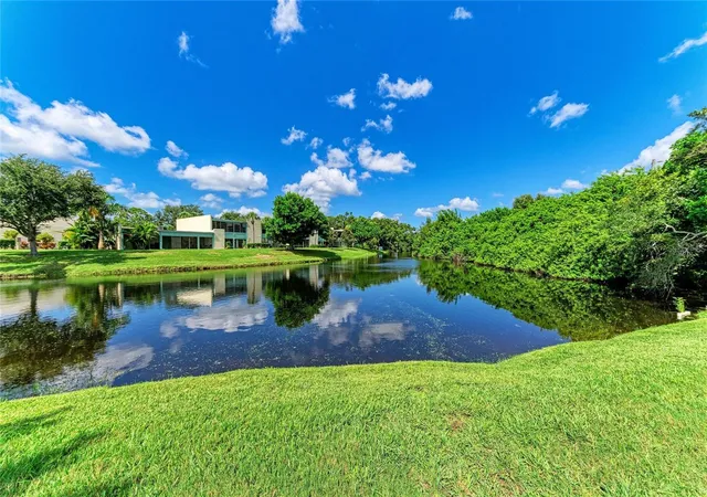 Condo for sale at 812 Spring Lakes Blvd, BRADENTON, FL 34210 | MLS# A4706726