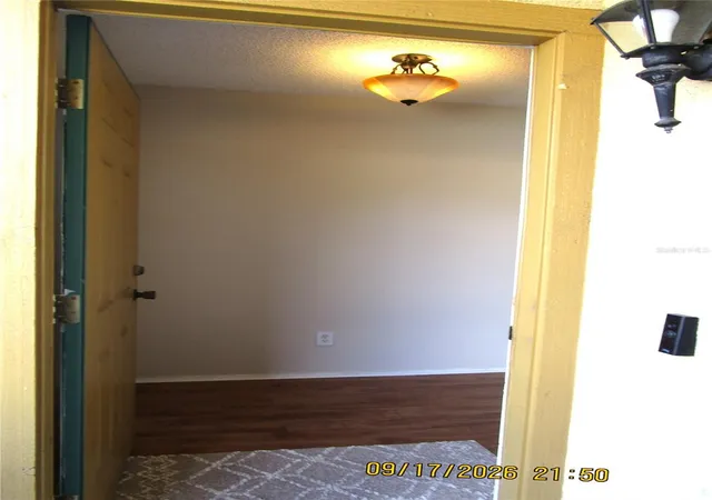 Photo 2 of Townhouse for sale at 1508 Highland Ridge Cir, Brandon, FL 33510 | MLS# TB8550338 | Listing updated on 2026-10-05