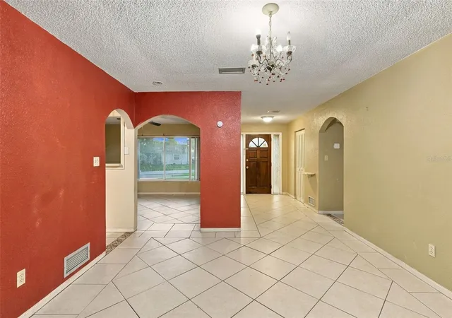 Photo 3 of Single family home for sale at 1115 Eagles Nest Ave, Deltona, FL 32725 | MLS# V4951386 | Listing updated on 2026-09-20