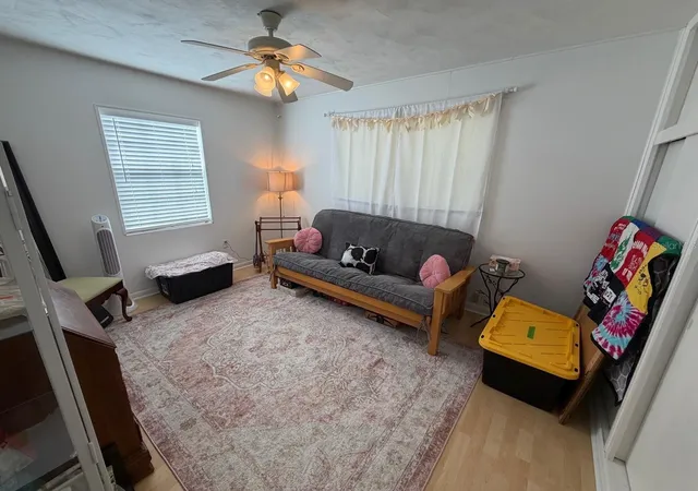 Photo 4 of Single family home for sale at 2027 27th Avenue W, Bradenton, FL 34205 | MLS# TB8550342 | Listing updated on 2026-10-01