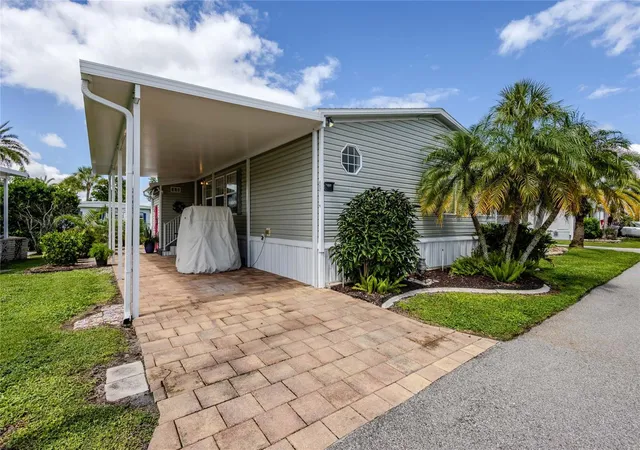 Photo 1 of Manufactured home for sale at 2100 Kings Hwy #402, Port Charlotte, FL 33980 | MLS# C7530954 | Listing updated on 2026-10-03