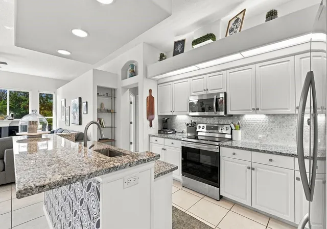 Photo 3 of Single family home for sale at 4458 Fairway Oaks Dr, Mulberry, FL 33860 | MLS# L4965196 | Listing updated on 2026-09-26