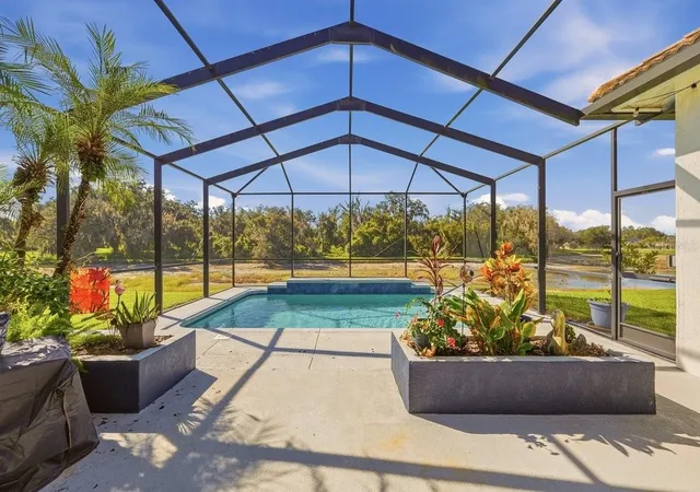 Photo 4 of Single family home for sale at 4458 Fairway Oaks Dr, Mulberry, FL 33860 | MLS# L4965196 | Listing updated on 2026-09-26