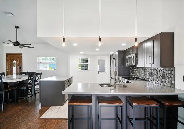 Photo 3 of Single family home for sale at 7892 Sundown Dr N, Saint Petersburg, FL 33709 | MLS# TB8550362 | Listing updated on 2026-09-21