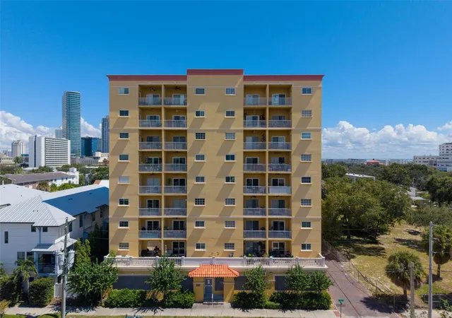Photo 2 of Condo for sale at 316 8th Street S #703, Saint Petersburg, FL 33701 | MLS# TB8550369 | Listing updated on 2026-10-09