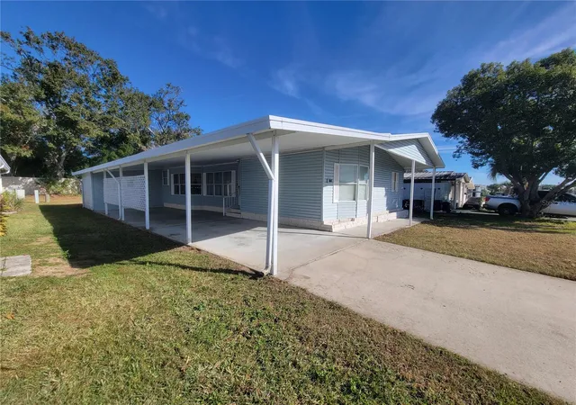 Photo 2 of Manufactured home for sale at 36603 Jodi Ave, Zephyrhills, FL 33542 | MLS# TB8550370 | Listing updated on 2026-09-21