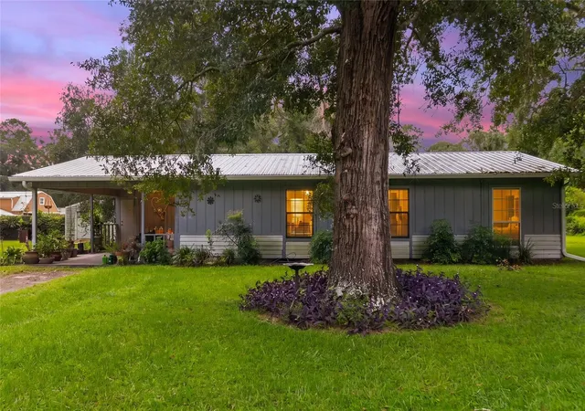 Photo 1 of Single family home for sale at 188 Sw Coliseum Pl, Lake City, FL 32025 | MLS# OM732587 | Listing updated on 2026-09-20