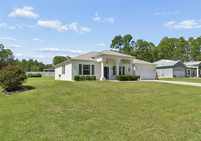 Photo 2 of Single family home for sale at 7810 N Cricket Dr, Citrus Springs, FL 34434 | MLS# OM732588 | Listing updated on 2026-09-24