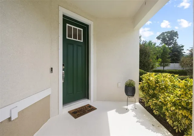 Photo 3 of Single family home for sale at 8519 Arabella Ln, Seminole, FL 33777 | MLS# TB8550391 | Listing updated on 2026-09-20