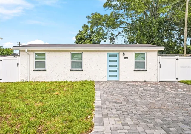 Photo 1 of Single family home for sale at 3907 Spence Ave, Tampa, FL 33614 | MLS# TB8550392 | Listing updated on 2026-09-24