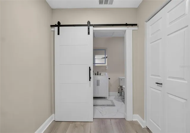 Photo 4 of Single family home for sale at 1974 Southview Rd, Largo, FL 33770 | MLS# O6443375 | Listing updated on 2026-10-07
