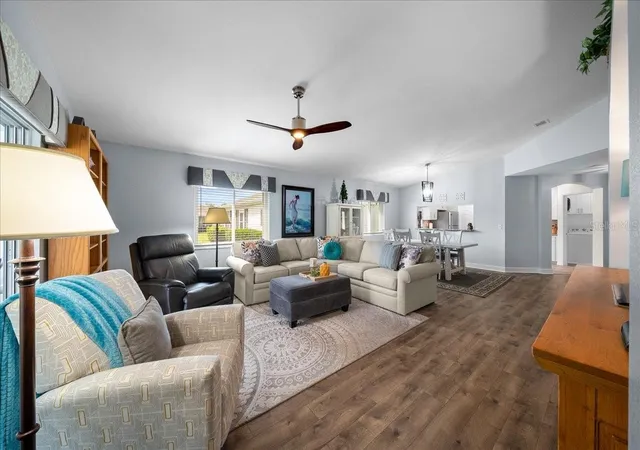 Photo 4 of House for sale at 13618 SW 111th Circle, Dunnellon, FL 34432 | MLS# OM732591 | Listing updated on 2026-10-08