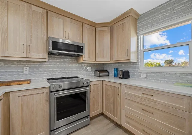 Photo 3 of Condo for sale at 9393 Midnight Pass Rd #302, Sarasota, FL 34242 | MLS# A4706734 | Listing updated on 2026-10-29