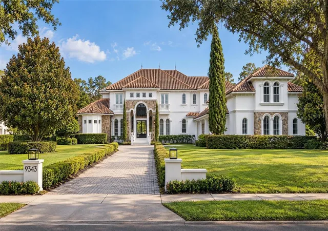 Photo 2 of Mansion for sale at 9343 Tibet Pointe Cir, Windermere, FL 34786 | MLS# O6443379 | Listing updated on 2026-09-22