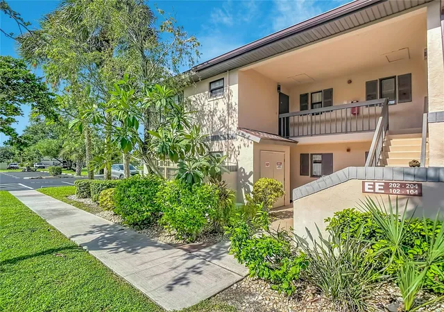 Condo for sale at 19505 Quesada Ave #EE204, PORT CHARLOTTE, FL 33948 | MLS# S5157958